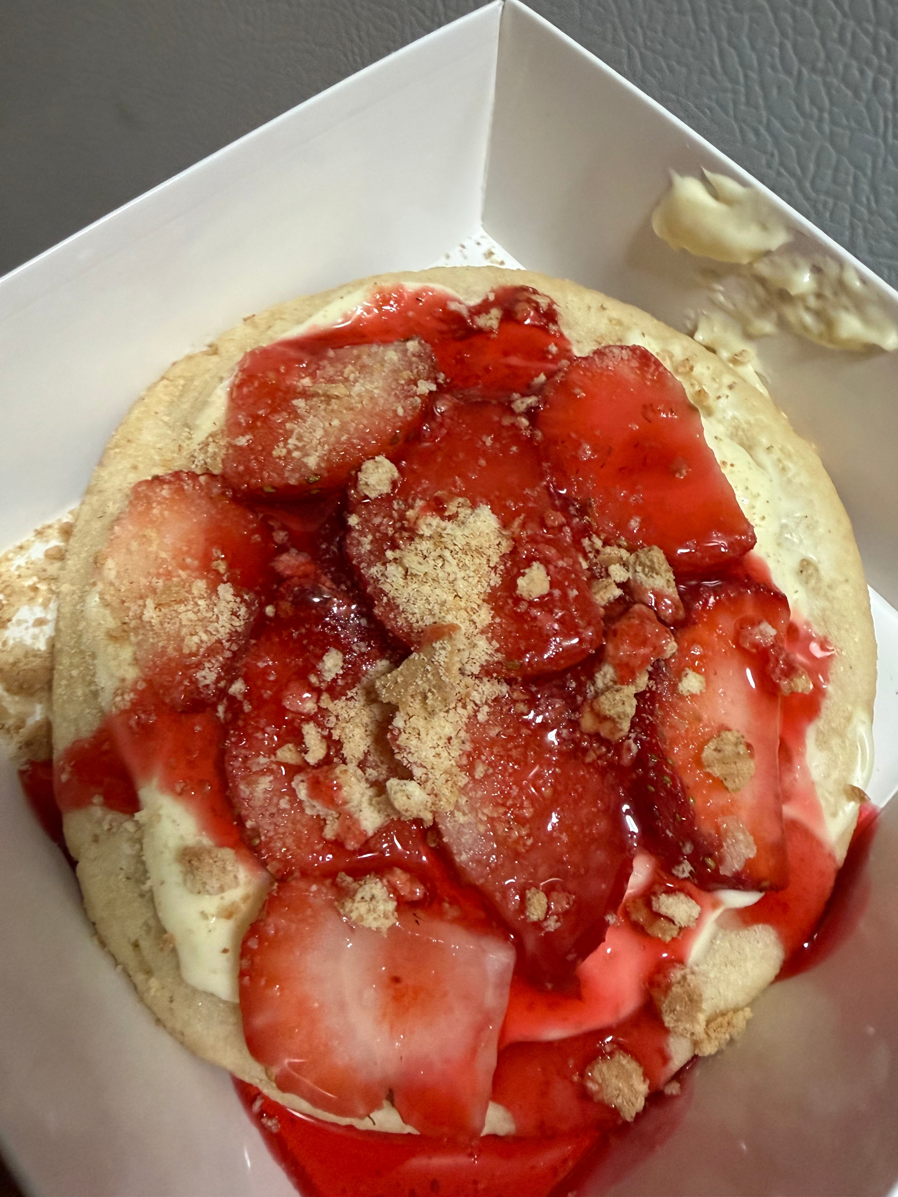 strawberry cheesecake cookie